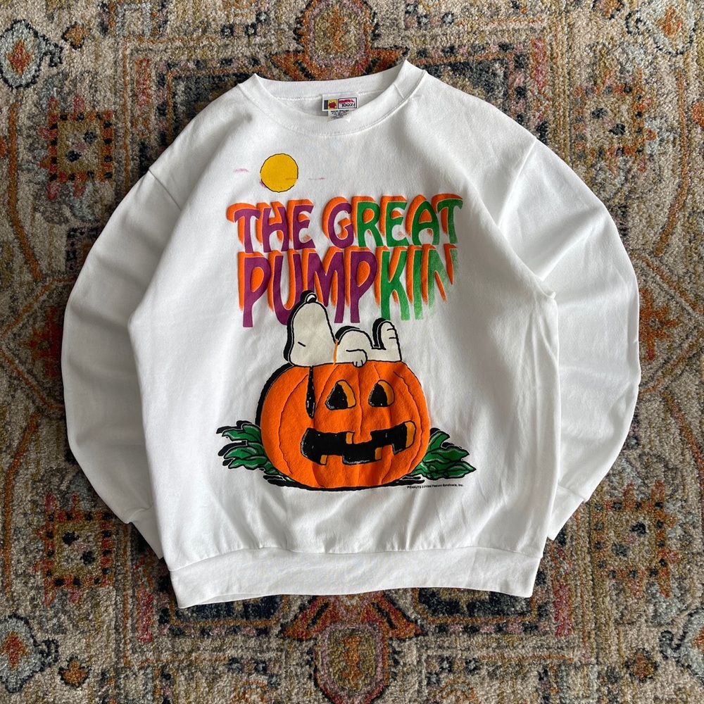 Peanuts White Sweatshirt with Colorful Design